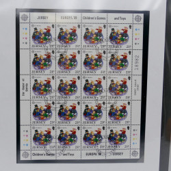 Collection feuillets de timbres Europa 1960-1999 en 13 albums.