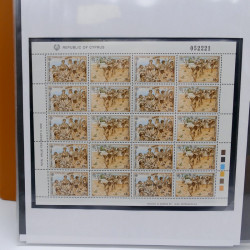 Collection feuillets de timbres Europa 1960-1999 en 13 albums.