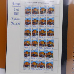 Collection feuillets de timbres Europa 1960-1999 en 13 albums.