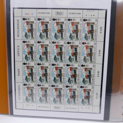 Collection feuillets de timbres Europa 1960-1999 en 13 albums.