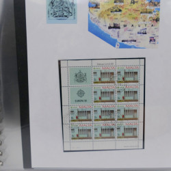 Collection feuillets de timbres Europa 1960-1999 en 13 albums.