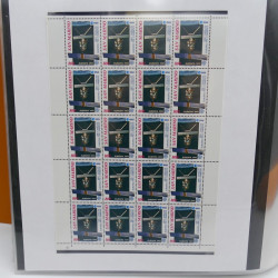 Collection feuillets de timbres Europa 1960-1999 en 13 albums.