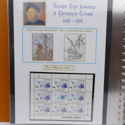 Collection feuillets de timbres Europa 1960-1999 en 13 albums.