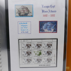 Collection feuillets de timbres Europa 1960-1999 en 13 albums.