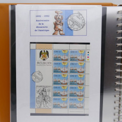 Collection feuillets de timbres Europa 1960-1999 en 13 albums.