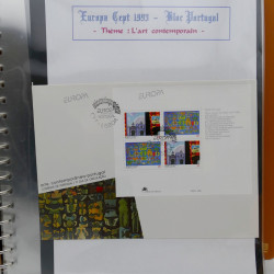 Collection feuillets de timbres Europa 1960-1999 en 13 albums.