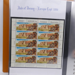 Collection feuillets de timbres Europa 1960-1999 en 13 albums.