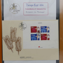 Collection feuillets de timbres Europa 1960-1999 en 13 albums.