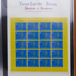 Collection feuillets de timbres Europa 1960-1999 en 13 albums.