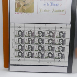 Collection feuillets de timbres Europa 1960-1999 en 13 albums.