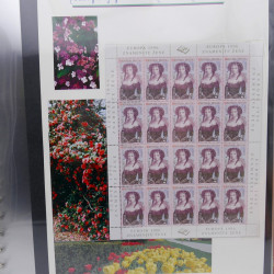 Collection feuillets de timbres Europa 1960-1999 en 13 albums.