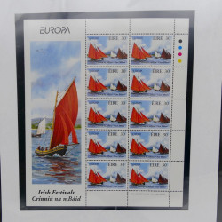 Collection feuillets de timbres Europa 1960-1999 en 13 albums.