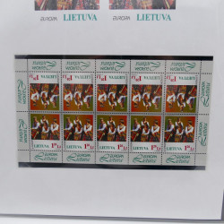 Collection feuillets de timbres Europa 1960-1999 en 13 albums.