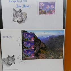 Collection feuillets de timbres Europa 1960-1999 en 13 albums.