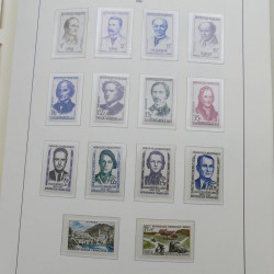 Collection timbres de France 1939-1959 neufs** en album Leuchtturm.