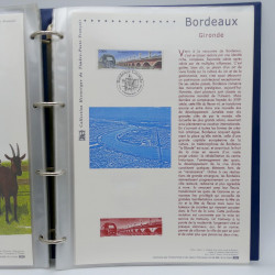 Collection documents premier jour de timbres de France 2004 complet.
