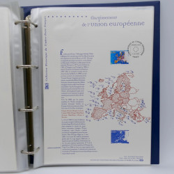 Collection documents premier jour de timbres de France 2004 complet.