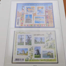 Collection timbres de France 2010 neufs complet en album Lindner.