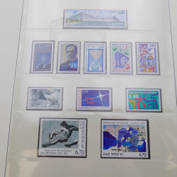 Collection timbres de France 1994-1999 neufs complet en album Lindner.