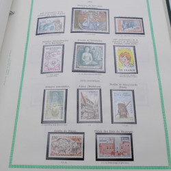 Collection timbres de France 1977-1990 neufs complet en album FO Yvert.