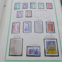 Collection timbres de France 1977-1990 neufs complet en album FO Yvert.