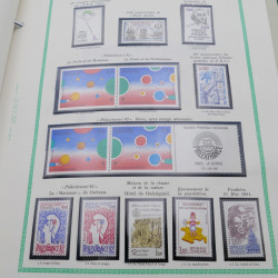 Collection timbres de France 1977-1990 neufs complet en album FO Yvert.