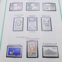 Collection timbres de France 1977-1990 neufs complet en album FO Yvert.