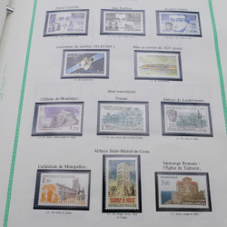 Collection timbres de France 1977-1990 neufs complet en album FO Yvert.