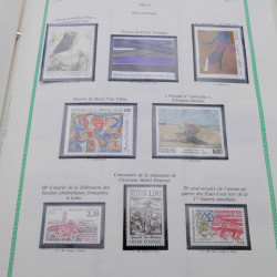 Collection timbres de France 1977-1990 neufs complet en album FO Yvert.