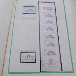 Collection timbres de France 1977-1990 neufs complet en album FO Yvert.