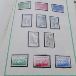 Collection timbres de France 1977-1990 neufs complet en album FO Yvert.