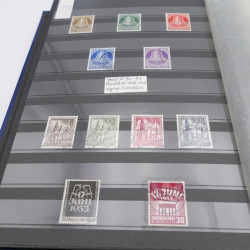 Collection timbres d'Allemagne Berlin 1948-1990 oblitérés en 2 albums.
