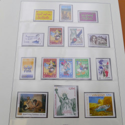 Collection timbres de France 2004-2005 neufs complet en album Lindner.