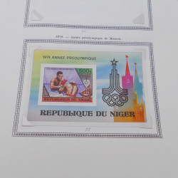 Collection timbres du Niger 1921-1990 en album Yvert.
