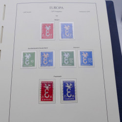 Collection timbres d'Europa 1956-1979 complet en album Leuchtturm.