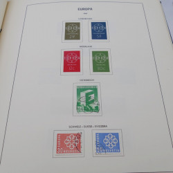 Collection timbres d'Europa 1956-1977 complet en album Lindner.