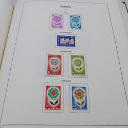 Collection timbres d'Europa 1956-1977 complet en album Lindner.