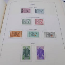 Collection timbres d'Europa 1956-1977 complet en album Lindner.