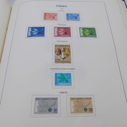 Collection timbres d'Europa 1956-1977 complet en album Lindner.