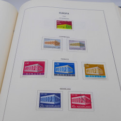 Collection timbres d'Europa 1956-1977 complet en album Lindner.