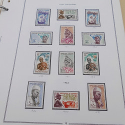 Collection timbres de Dahomey 1899-1975 en album Moc.