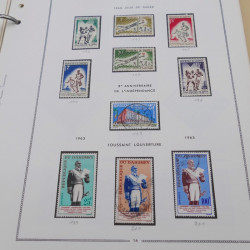 Collection timbres de Dahomey 1899-1975 en album Moc.