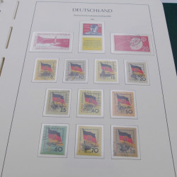 Collection timbres d'Allemagne DDR 1949-1990 complet en 4 albums Leuchtturm.