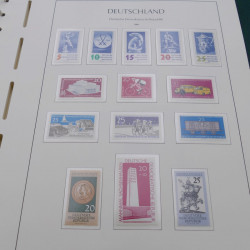 Collection timbres d'Allemagne DDR 1949-1990 complet en 4 albums Leuchtturm.