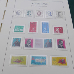 Collection timbres d'Allemagne DDR 1949-1990 complet en 4 albums Leuchtturm.