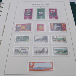 Collection timbres d'Allemagne DDR 1949-1990 complet en 4 albums Leuchtturm.