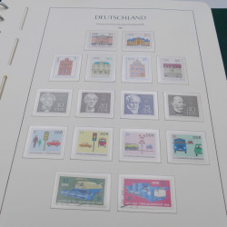 Collection timbres d'Allemagne DDR 1949-1990 complet en 4 albums Leuchtturm.