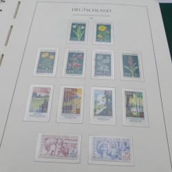 Collection timbres d'Allemagne DDR 1949-1990 complet en 4 albums Leuchtturm.