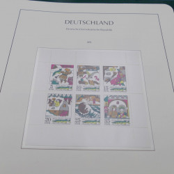 Collection timbres d'Allemagne DDR 1949-1990 complet en 4 albums Leuchtturm.