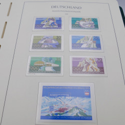 Collection timbres d'Allemagne DDR 1949-1990 complet en 4 albums Leuchtturm.